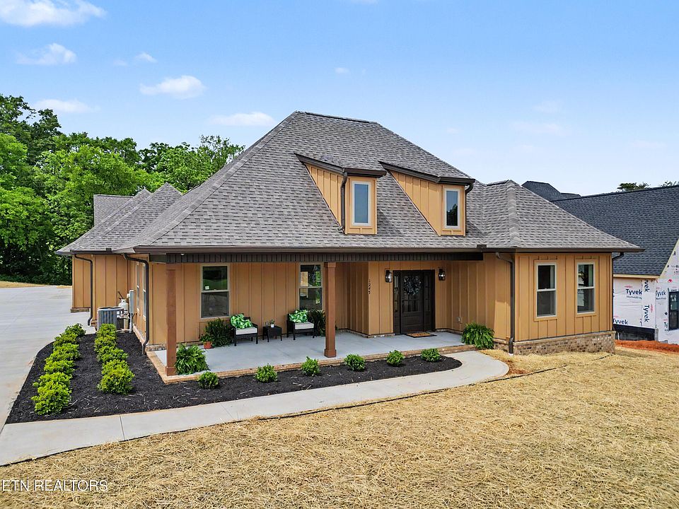 1st image of 1247 Herbert Dr