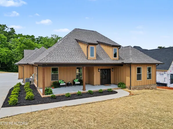 1247 Herbert Dr, Greenback, TN 37742