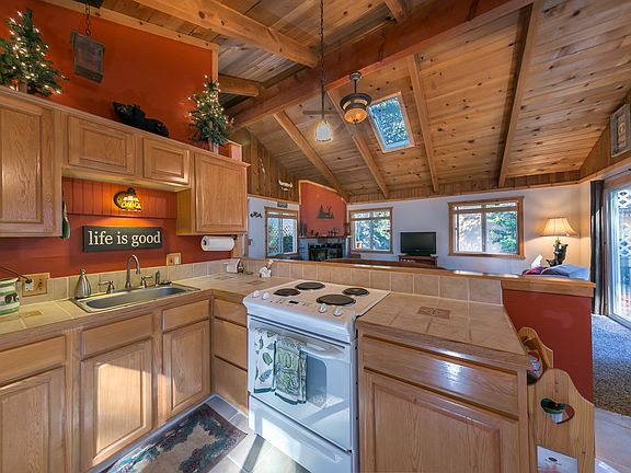3rd image of 25052 Valle Dr