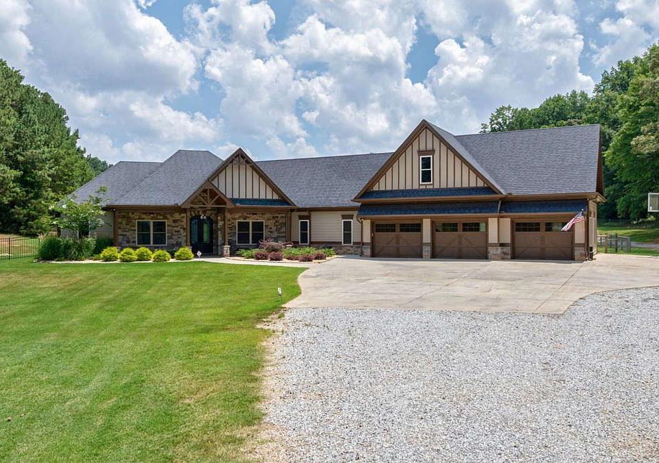 1st image of 151 Geiger Rd