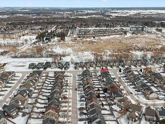 5th image of 22 Darnell Rd