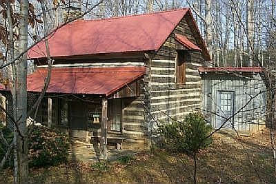 Where I paint, with full amenities