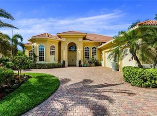 5632 Hammock Isles Dr, Naples, FL 34119
