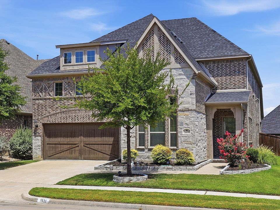 1st image of 2433 Mare Rd