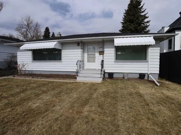 2908 SW 13th Ave NW, Calgary, AB T2N 1M2