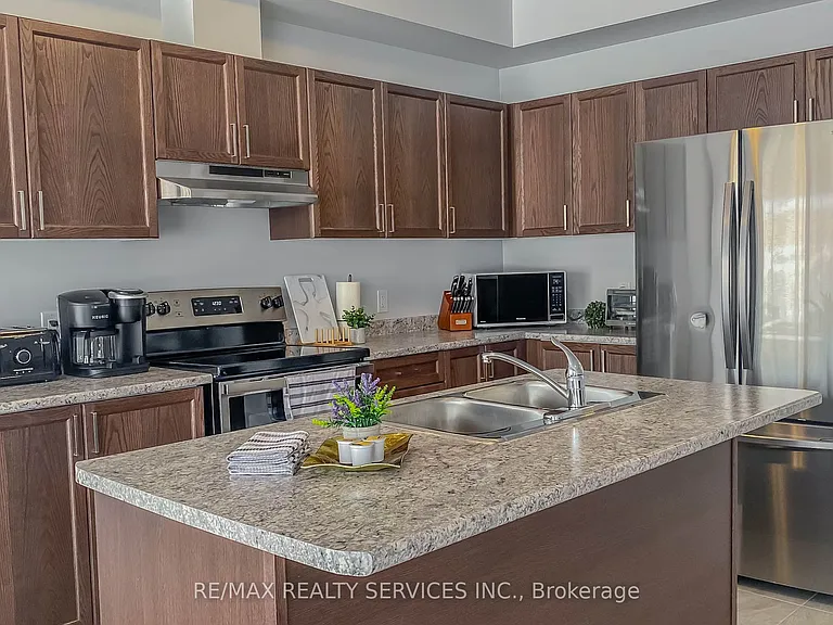 6763 Cropp St E — Photo 7
