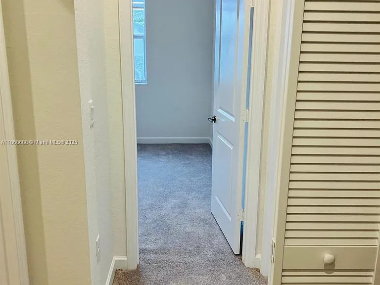 29217 SW 163rd Ct #29216 — Photo 5