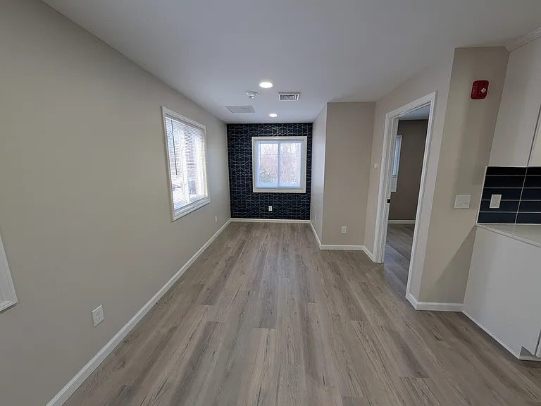 19 Terrel Dr #13 — Photo 4
