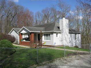 1209 Dry Ridge Rd, Saint Albans, WV 25177