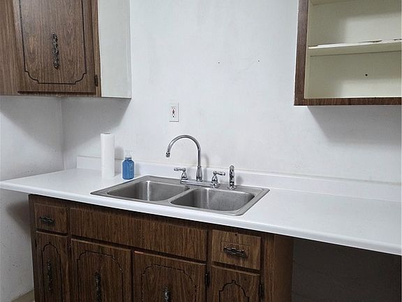 5th image of 57 Hartwell Rd