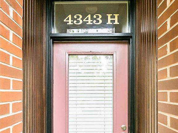2nd image of 4343 Laclede Ave APT H