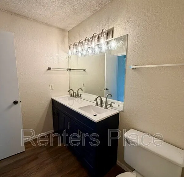 8215 N 117th East Ave — Photo 14