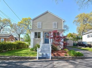133 Rock Glen Rd, Medford, MA 02155