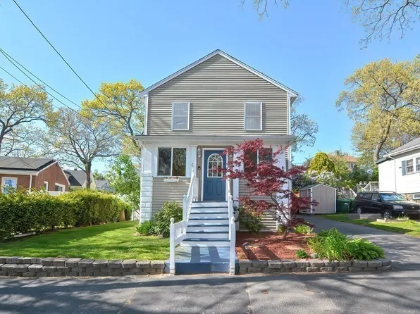 133 Rock Glen Rd, Medford, MA 02155