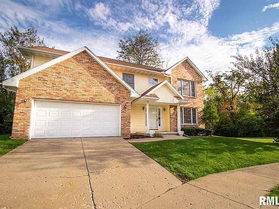 2nd image of 2828 W Briarcliff Ln