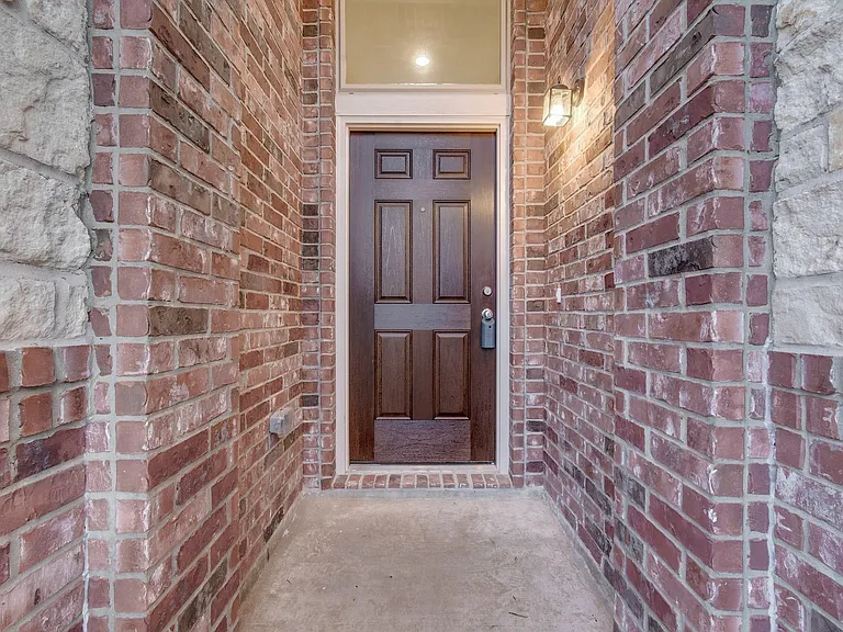28519 Willow Orchard Ln — Photo 3