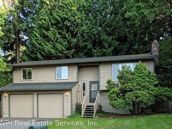 2nd image of 17613 NE 160th St