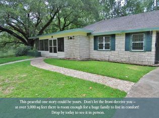 2780 Lakeview Cir, Beaumont, TX 77703