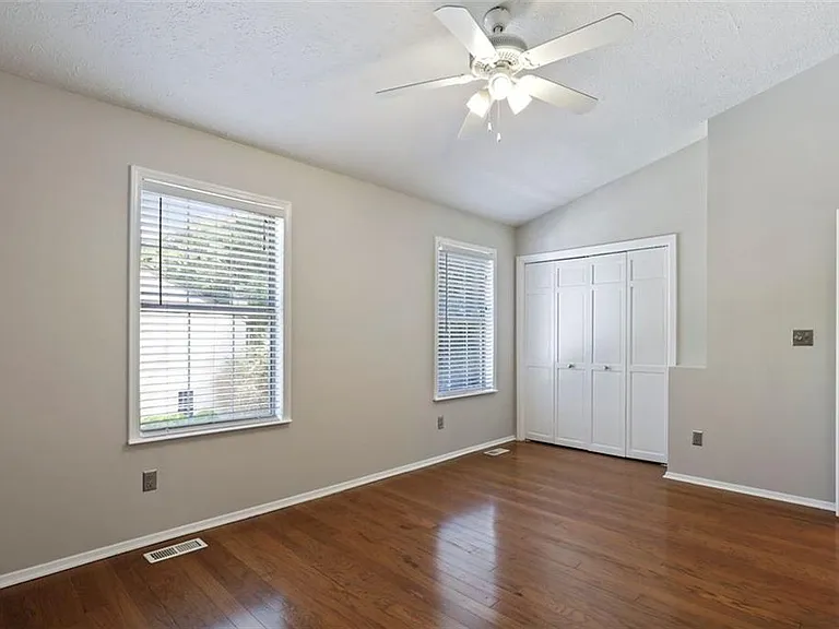 507 Wedgewood Way — Photo 13