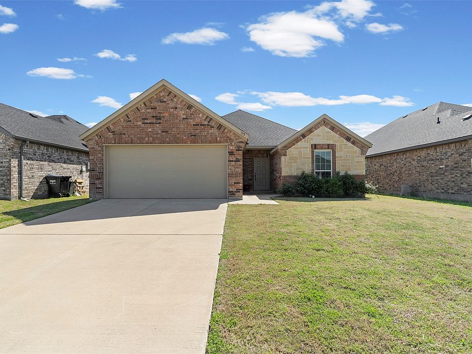 1st image of 115 Apache Dr