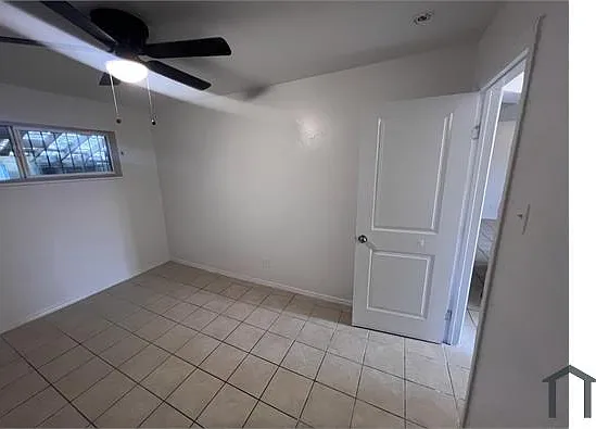 3413 Ross Ave SE #D — Photo 32