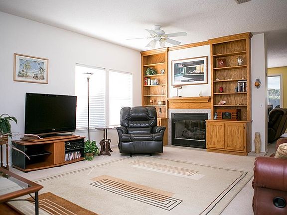 5th image of 1544 Persimmon Cir N