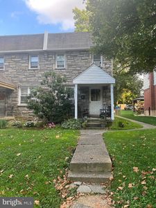 913 E 21st St, Chester, PA, 19013