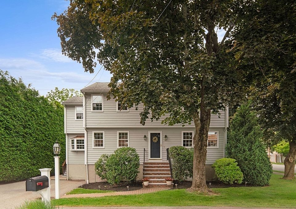 1st image of 42 Riverside Dr