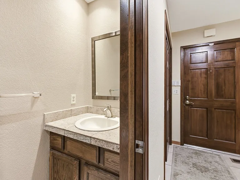 13995 E Idaho Pl — Photo 5