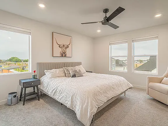 4 bed, 3195 sqft, $2,995 — Photo 4
