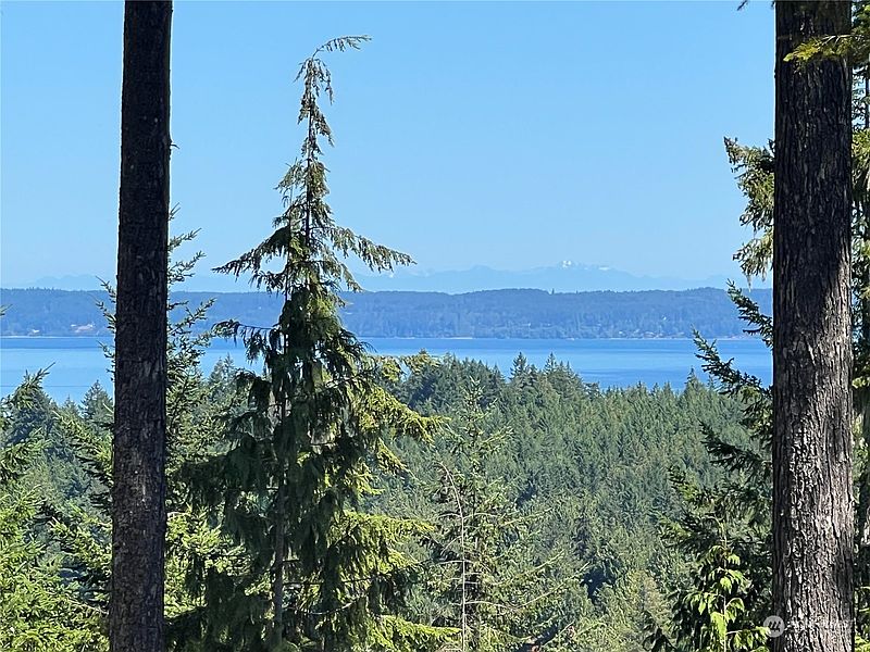 2nd image of 2 XXXX Mt Jupiter Road