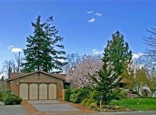 651 Upland Dr, Mount Vernon, WA 98273