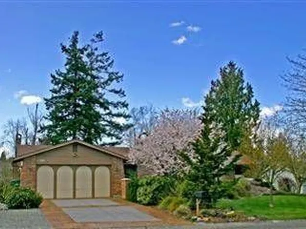 651 Upland Dr, Mount Vernon, WA 98273