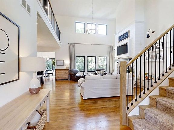 3rd image of 7845 Fitzgerald Rd