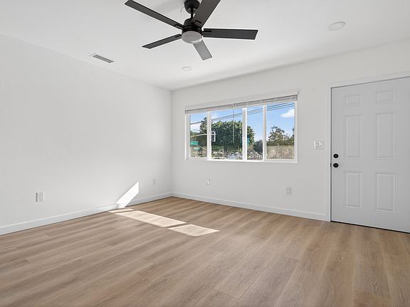 4th image of 21337 S Santa Fe Ave #21337