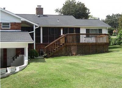 3rd image of 4119 Fountain Ave