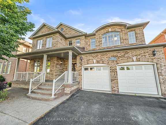 3rd image of 52 Mount Royal Cir