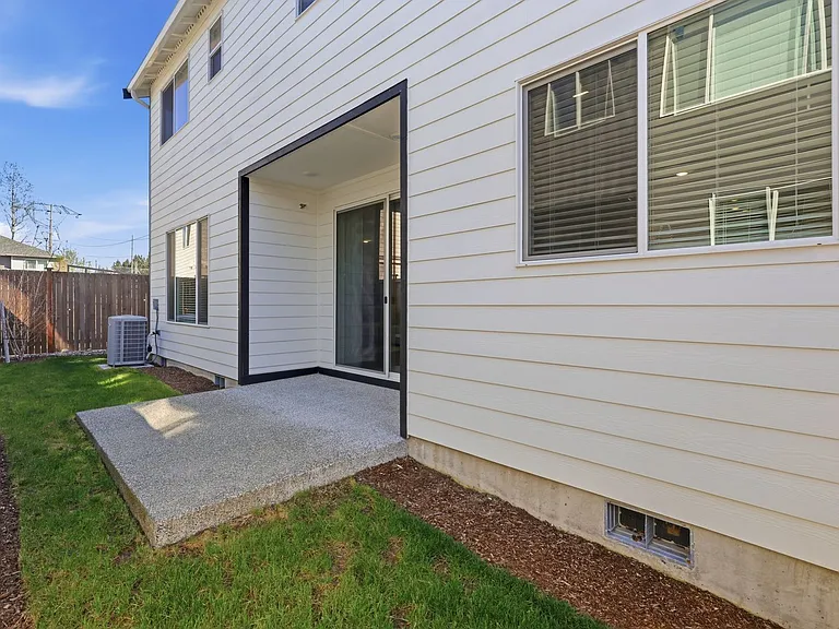 4211 208th Pl SE — Photo 45
