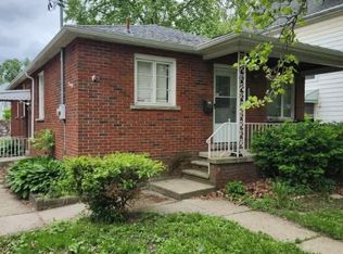 2261 Cleveland Ave, Niagara Falls, NY 14305
