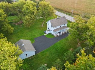 12126 W Highland Rd, Mequon, WI 53097