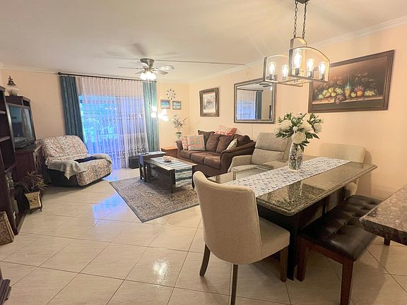 2nd image of 2615 Garden Drive N #111
