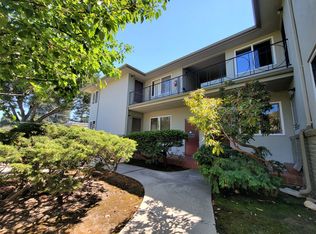 1311 Hoover St #1, Menlo Park, CA 94025