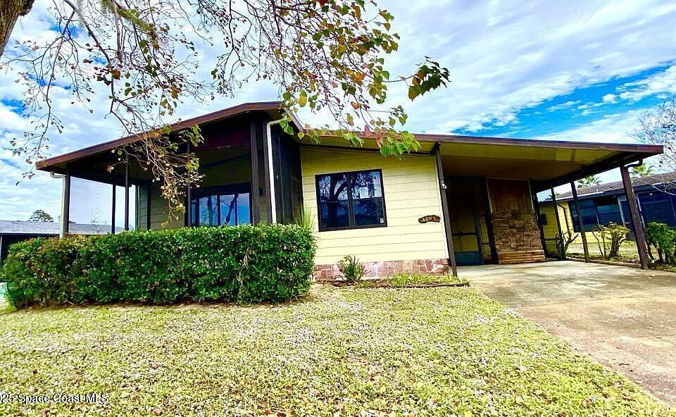 1st image of 5009 Santa Christina Ave