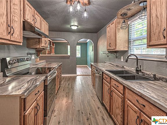 4th image of 1411 Hammond Dr