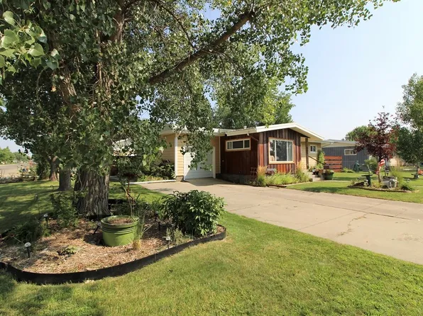 301 Chestnut Ave, Glendive, MT 59330
