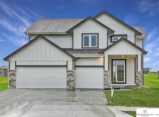 7530 N 168th Ave, Bennington, NE 68007