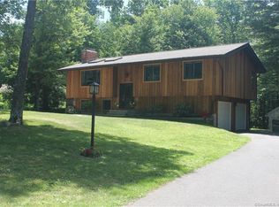 24 Diane Dr, Barkhamsted, CT 06063