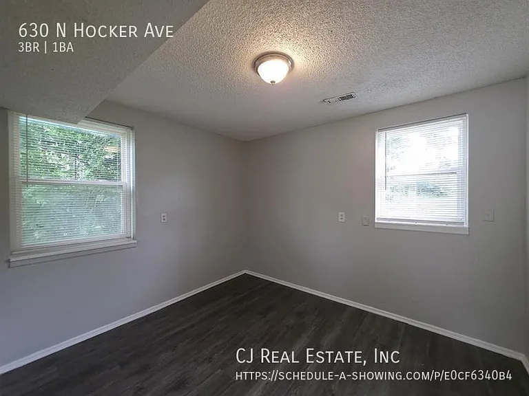 630 N Hocker Ave — Photo 7