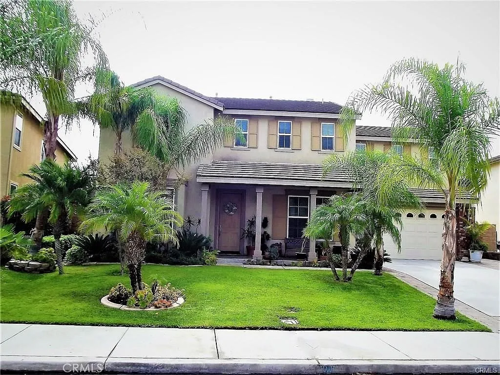 6 bed, 4.5 bath, 4236 sqft, $4,200 — Photo 3