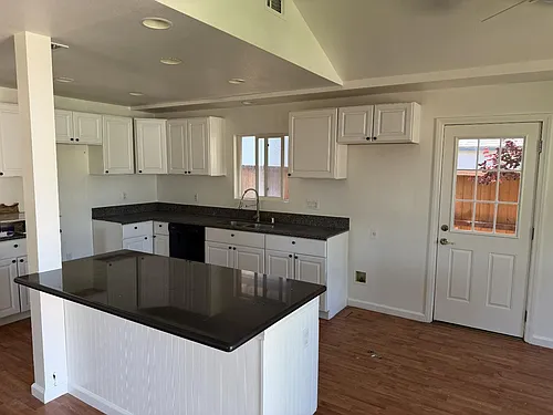2020 Continental Ave Photo 1
